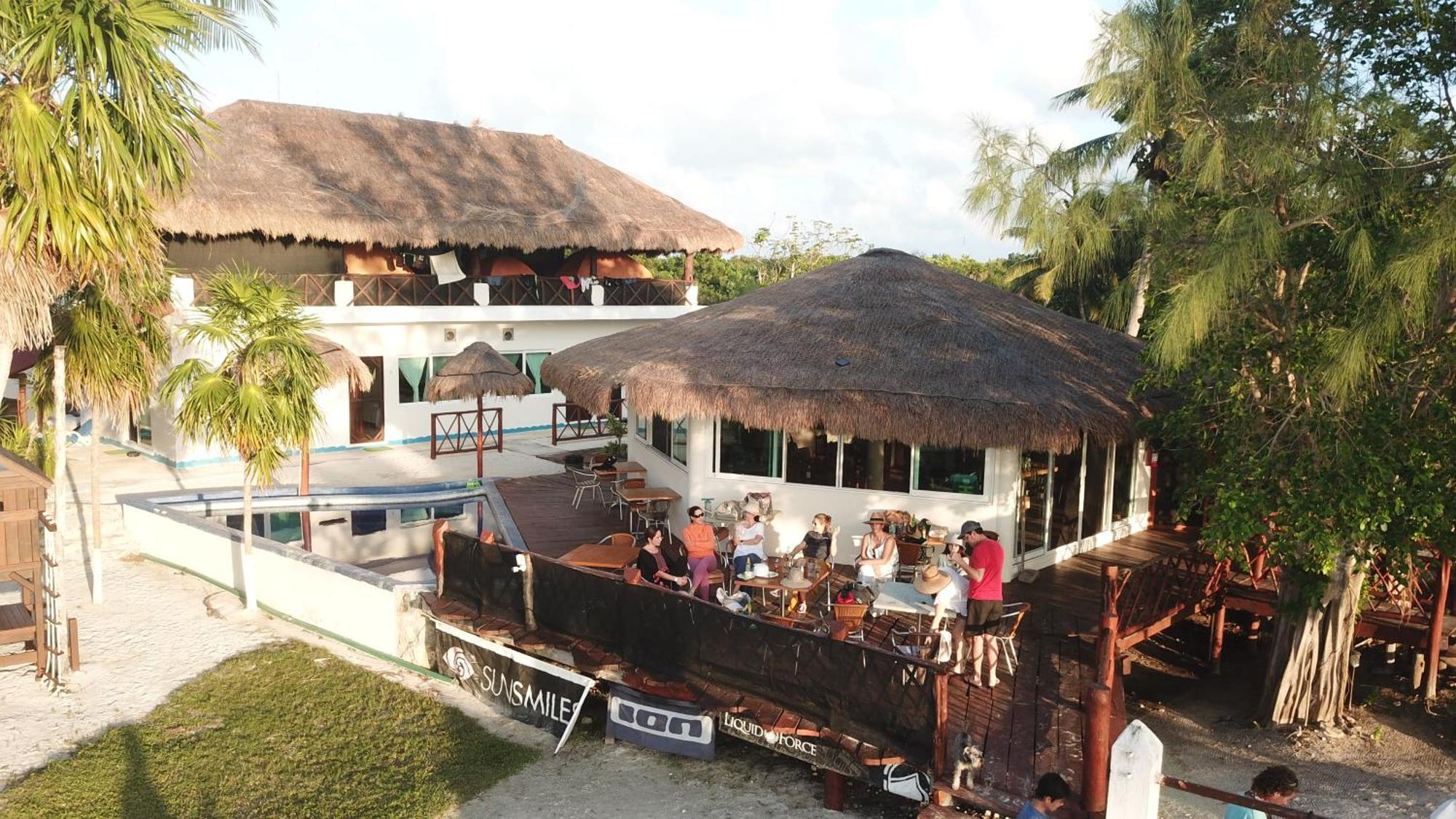 Ikarus Costa Mujeres Eco Lodge Sunset View Cancún Exterior foto